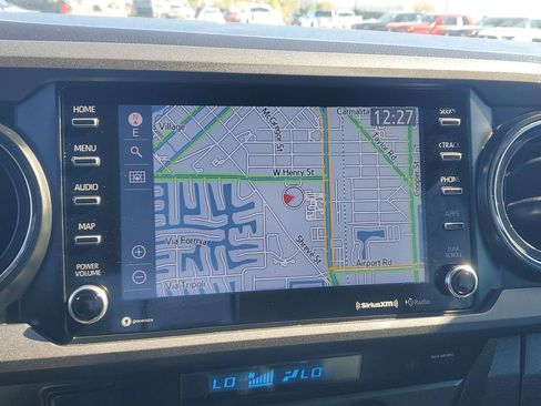 Used 2023 Toyota Tacoma TRD Off-Road image 31