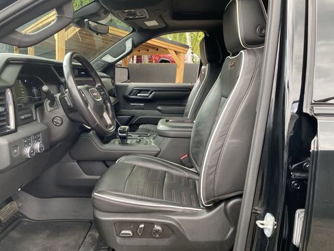 Used 2022 GMC Sierra 1500 AT4X AWD/4WD image 13