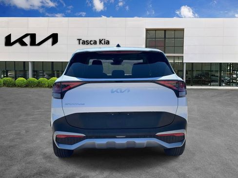 Used 2023 Kia Sportage EX image 5