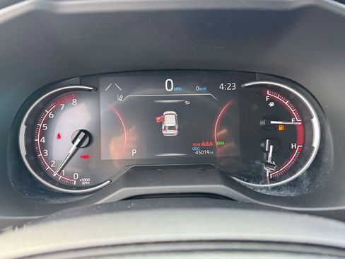 Used 2024 Toyota RAV4 XLE image 25