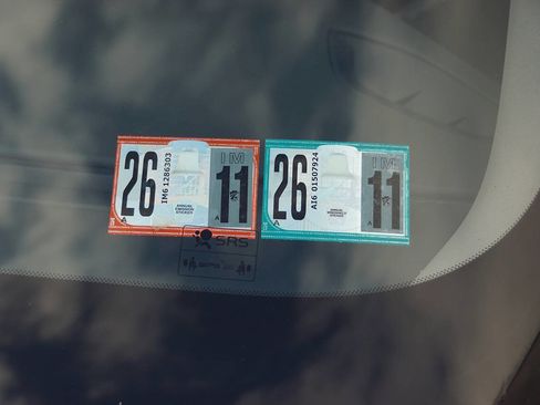 Used 2016 Volvo V60 T5 Premier w/ Convenience Package image 40