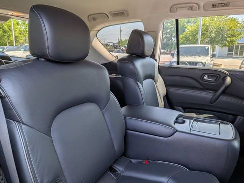 Used 2024 INFINITI QX80 Luxe AWD/4WD image 38