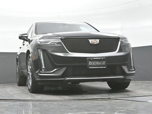 Certified 2023 Cadillac XT6 Sport w/ Technology Package AWD/4WD image 20