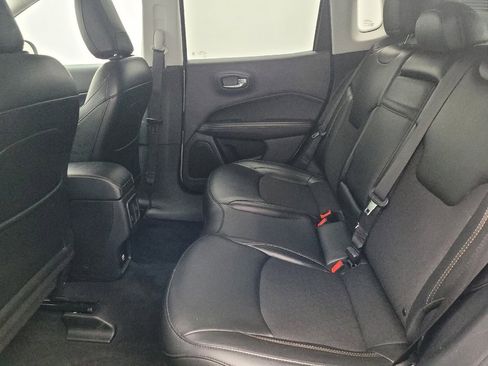 Used 2020 Jeep Compass Latitude image 18