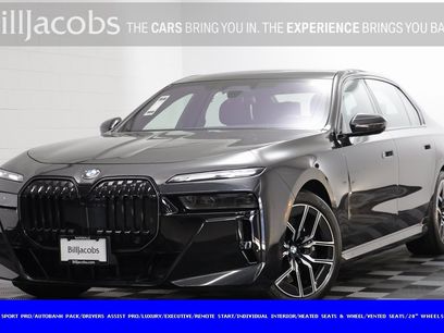 Certified 2025 BMW 760i xDrive w/ Executive Package