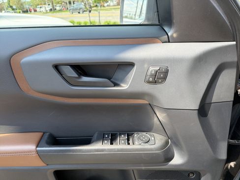 Used 2023 Ford Bronco Sport Outer Banks w/ Tech Package AWD/4WD image 14