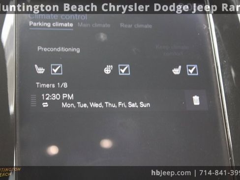 Used 2019 Volvo XC90 T8 R-Design w/ Advanced Package image 24