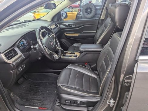 Used 2019 GMC Acadia Denali w/ Technology Package image 9