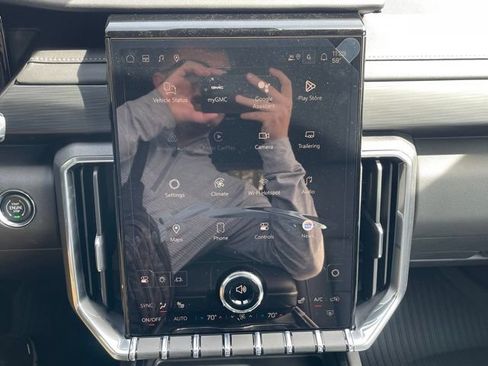 New 2026 GMC Acadia Elevation w/ Black Edition FWD image 11