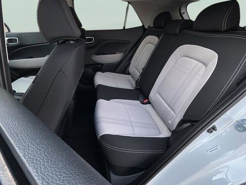 New 2026 Hyundai Venue SEL FWD image 25