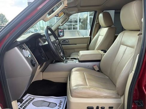 Used 2015 Ford Expedition Limited w/ Equipment Group 301A RWD image 13
