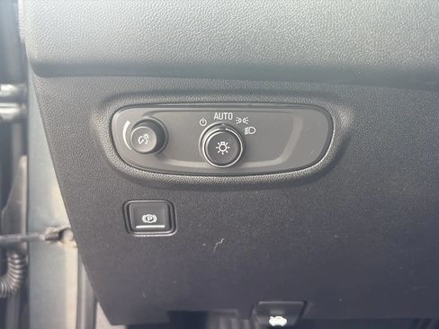 Used 2019 GMC Terrain SLE AWD/4WD image 21