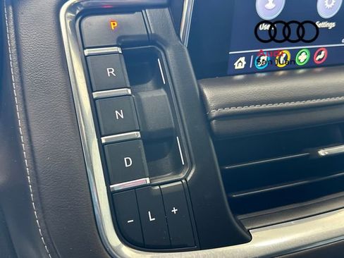 Used 2021 Chevrolet Tahoe Z71 image 33