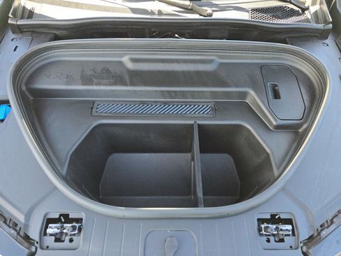 Used 2025 Audi Q6 e-tron Premium Plus w/ Premium Plus image 31