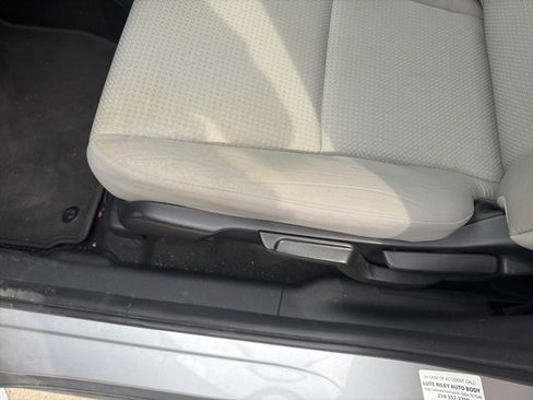 Used 2019 Honda HR-V LX image 13