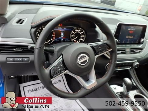 Certified 2025 Nissan Altima 2.5 SR image 21