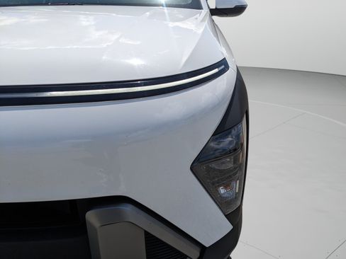 Used 2025 Hyundai Kona SEL FWD image 36