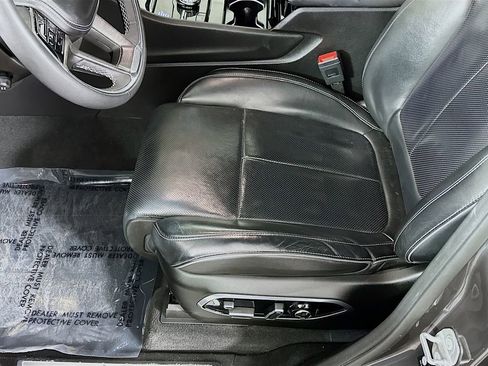 Certified 2023 Jeep Grand Cherokee L Overland w/ Luxury Tech Group IV image 28