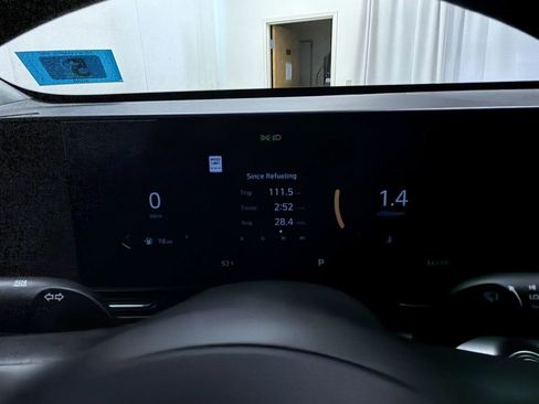 Used 2024 Hyundai Kona Limited image 20