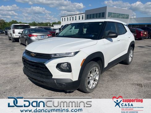 Used 2021 Chevrolet TrailBlazer LS AWD/4WD image 1
