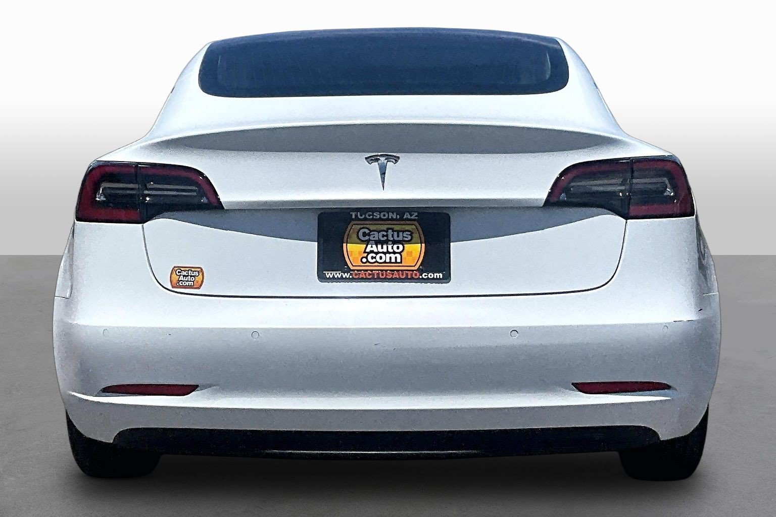 Used 2018 Tesla Model 3 Long Range RWD image 4