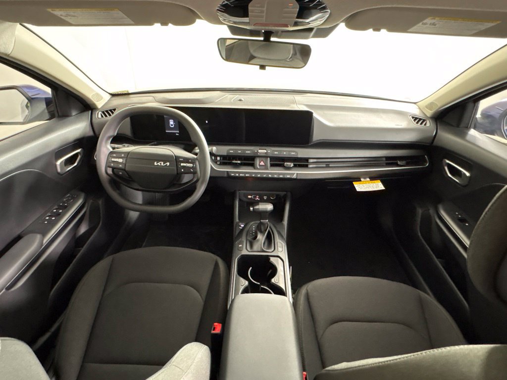 New 2026 Kia K4 FWD image 15