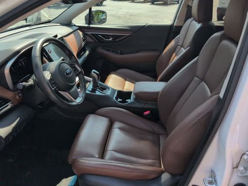 Used 2022 Subaru Outback Touring image 13