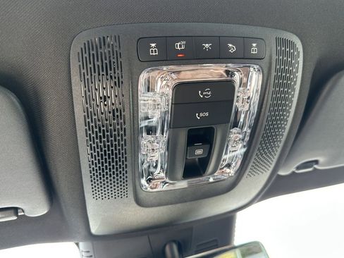 New 2026 Mercedes-Benz GLB 35 AMG 4MATIC image 33