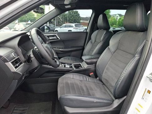 Used 2022 Mitsubishi Outlander SEL Black Edition AWD/4WD image 17
