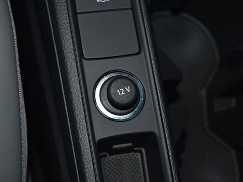 Certified 2025 Audi Q3 2.0T Premium w/ Convenience Package image 17