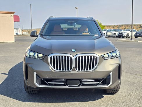 New 2026 BMW X5 xDrive40i AWD/4WD image 6