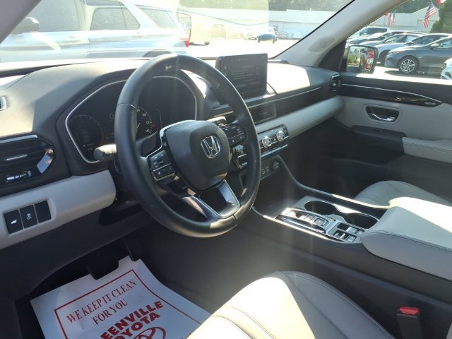 Used 2025 Honda Pilot EX-L image 15