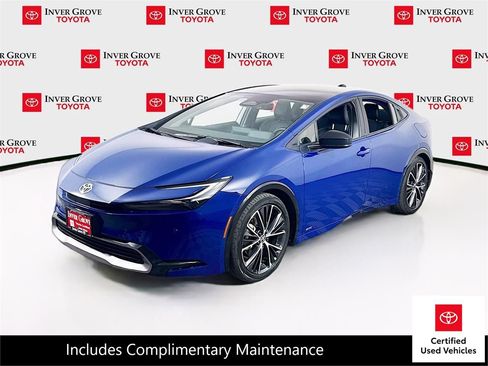 Certified 2025 Toyota Prius XLE AWD/4WD image 1