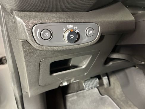 Used 2023 Chevrolet TrailBlazer LT image 25