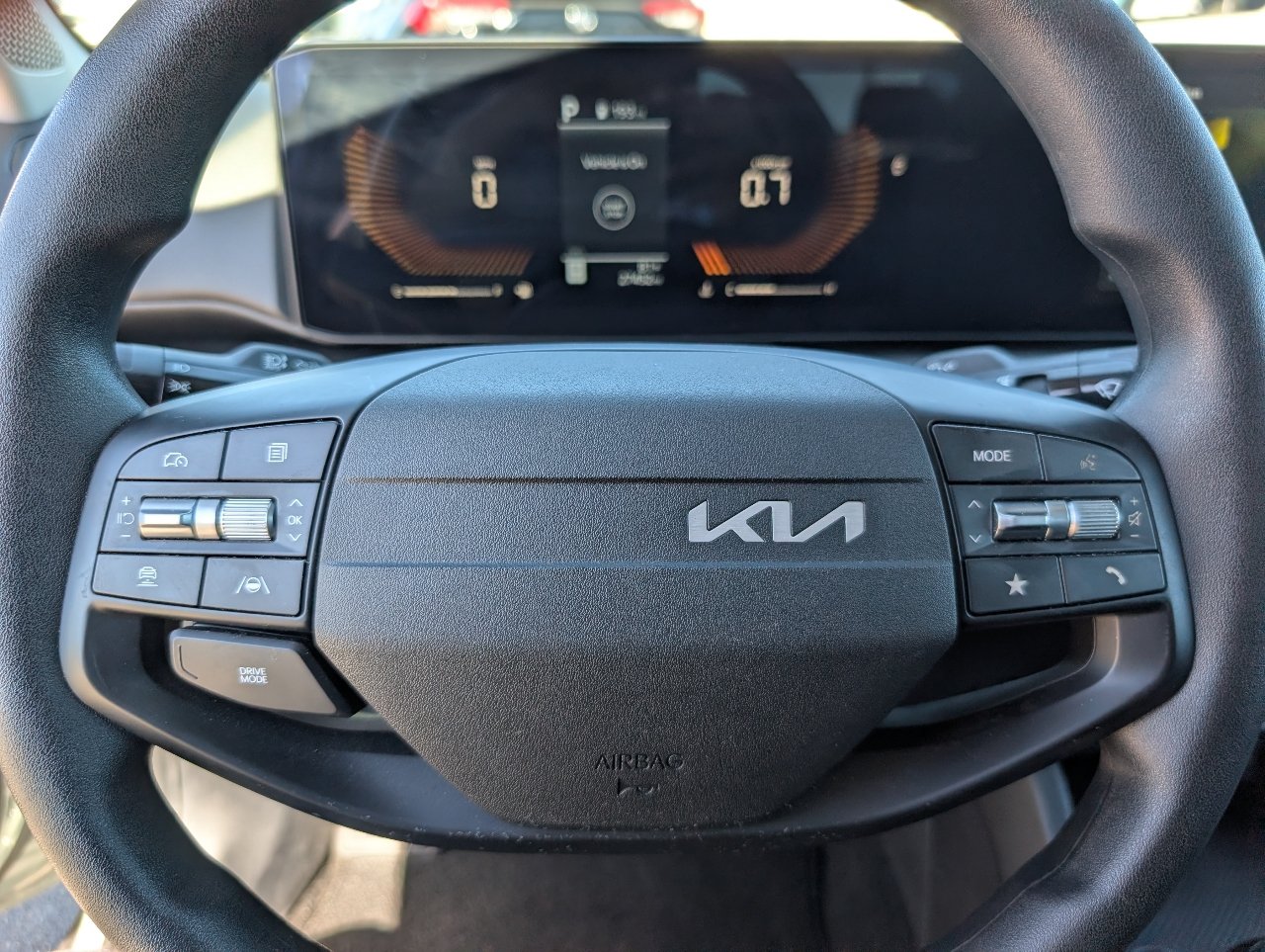 Used 2025 Kia K4 FWD image 18