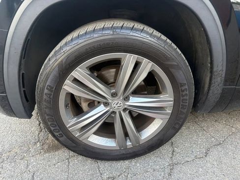 Used 2019 Volkswagen Atlas SE FWD image 16