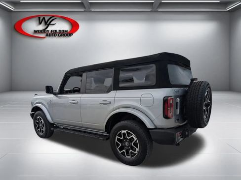Used 2023 Ford Bronco Outer Banks AWD/4WD image 6