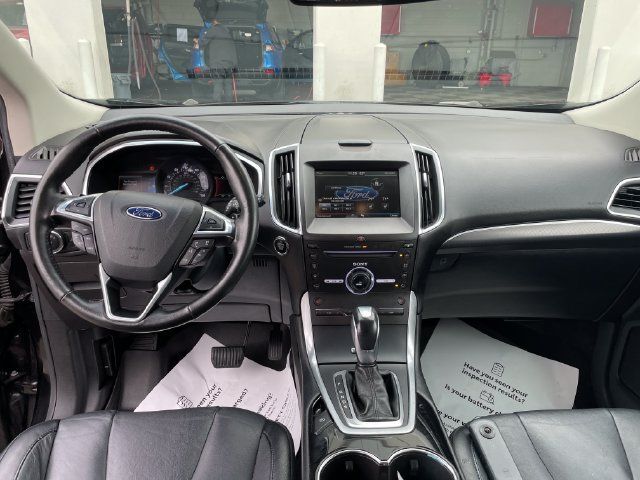 Used 2015 Ford Edge Titanium AWD/4WD image 22