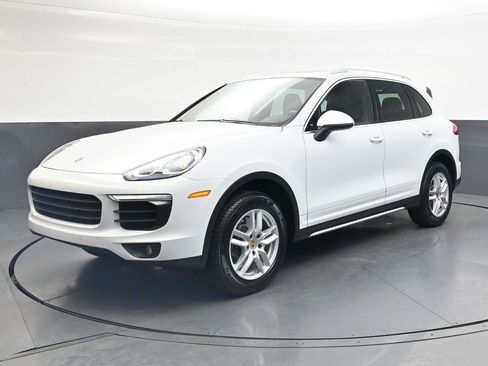 Used 2017 Porsche Cayenne Platinum Edition AWD/4WD image 8