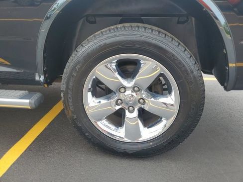 Used 2015 RAM 1500 Lone Star AWD/4WD image 23