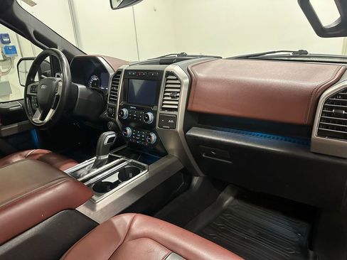 Used 2020 Ford F150 Platinum w/ Equipment Group 701A Luxury image 31