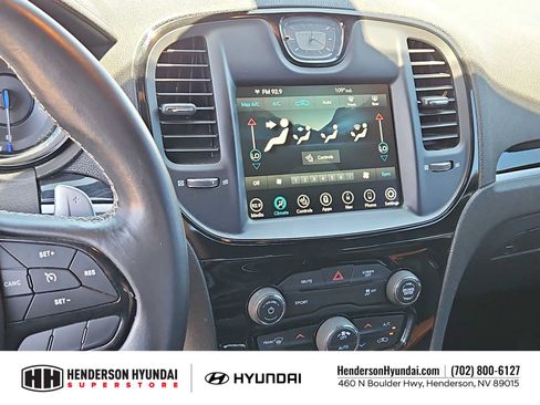 Used 2018 Chrysler 300 S w/ Beats Audio Group RWD image 26