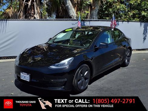 Used 2021 Tesla Model 3 Standard Range Plus RWD image 1