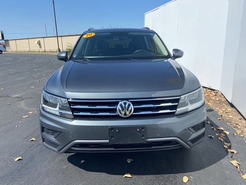 Used 2020 Volkswagen Tiguan SE image 13