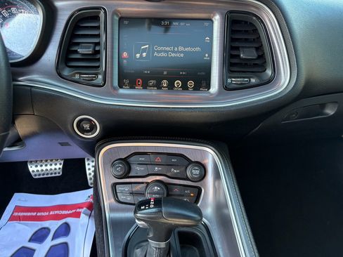 Used 2016 Dodge Challenger SXT Plus image 15