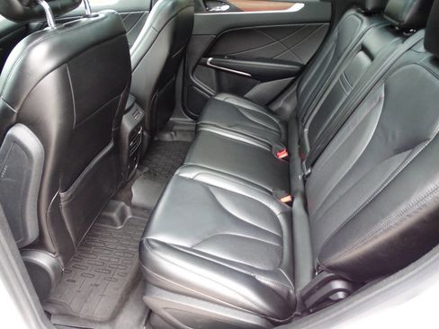 Used 2019 Lincoln MKC AWD Select w/ Select Plus Package image 35