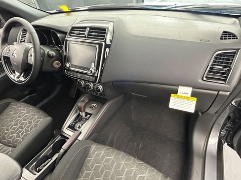 New 2025 Mitsubishi Outlander Sport AWD image 36