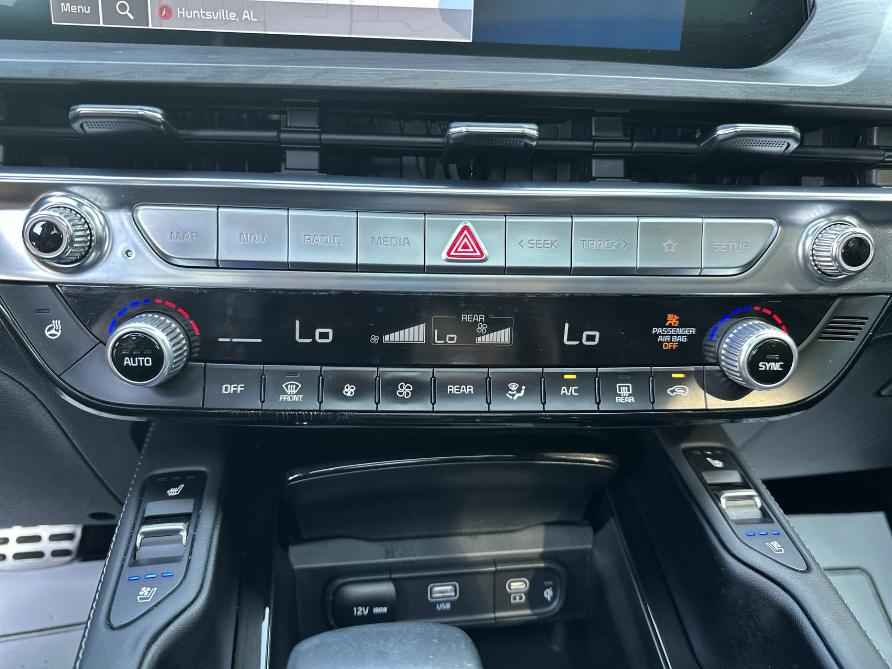Used 2024 Kia Telluride SX Prestige X-Pro AWD/4WD image 17