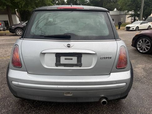 Used 2003 MINI Cooper Hardtop FWD image 5