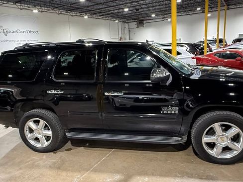 Used 2014 Chevrolet Tahoe LS w/ Texas Edition RWD image 9